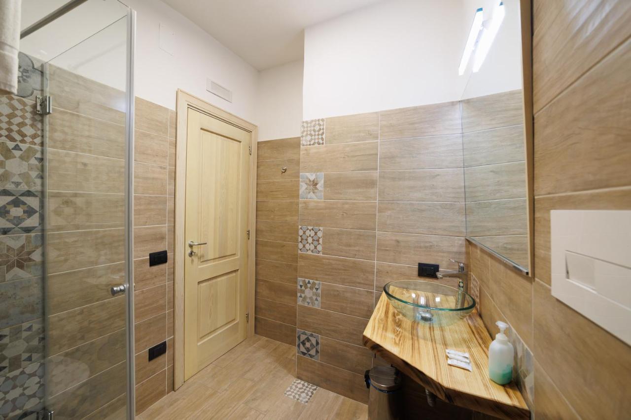 Legno Suite By HouseinNeapel Exterior foto