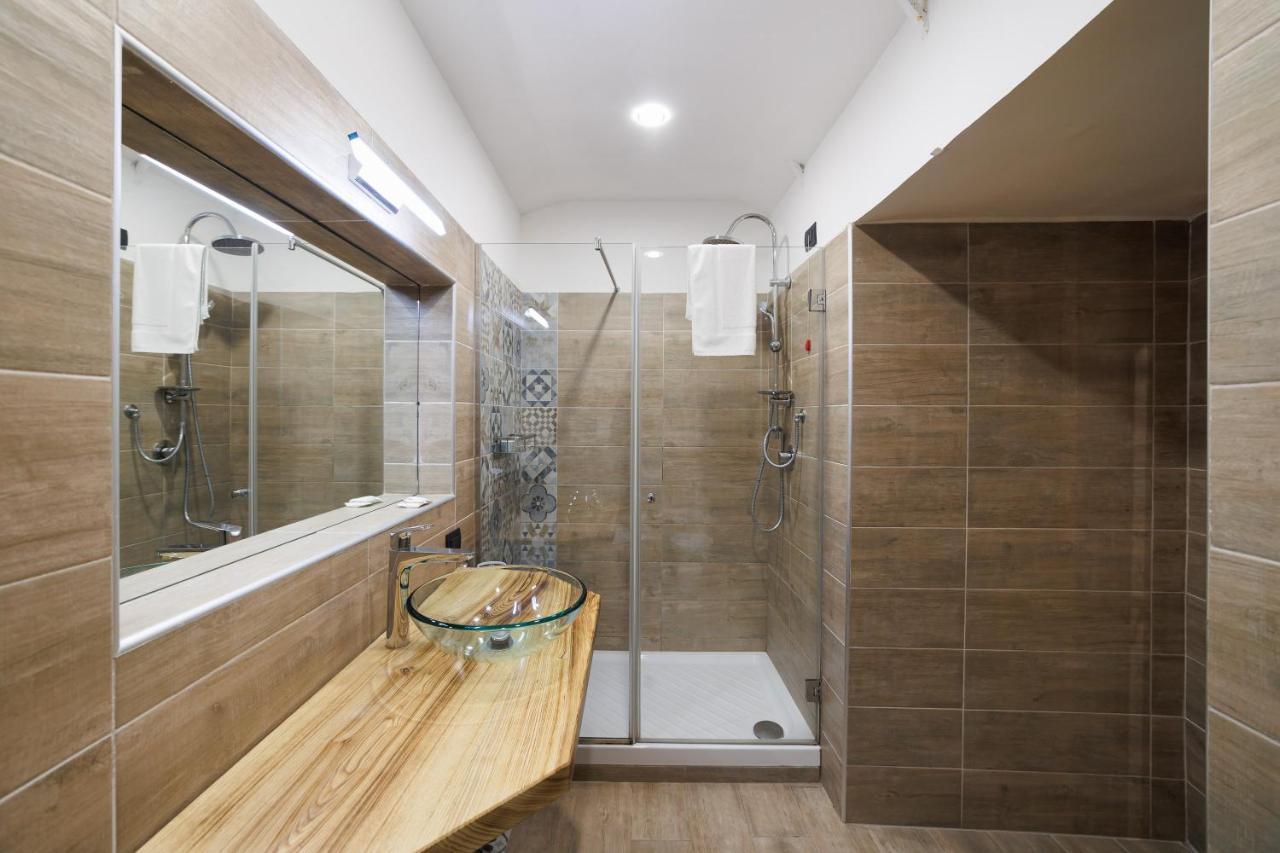 Legno Suite By HouseinNeapel Exterior foto