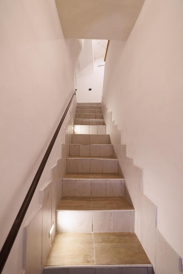 Legno Suite By HouseinNeapel Exterior foto